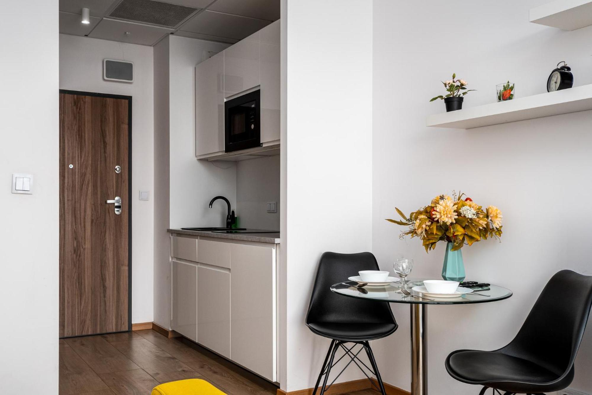Prymasa Tysiaclecia 83A Free Garage By Perfect Apart Varsavia Esterno foto